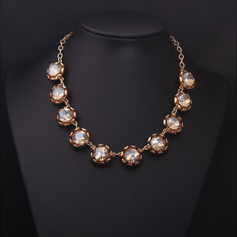 Women Accessories Dubai - Новое роскошное ожерелье с кристаллами для